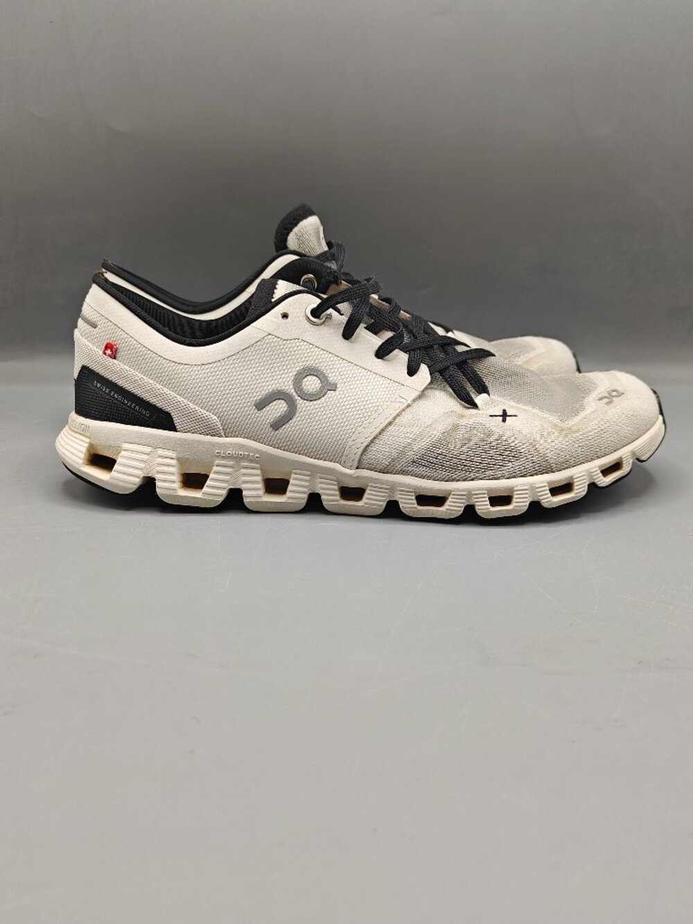 ON CLOUD X 3 60.98697 RUNNING TRAINING ATHLETIC SHOES WOMEN'S US 9